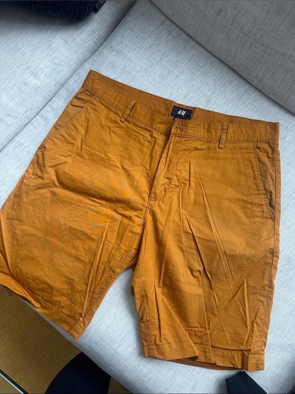 H&M Men's Rust Brown Flat Front Cotton Shorts